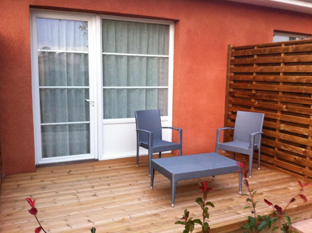 Hostellerie Del Matin Calme Montverdun 객실 사진
